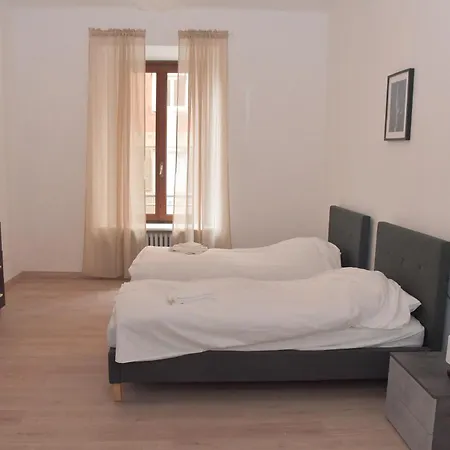 Casa Emma アパート アンコーナ